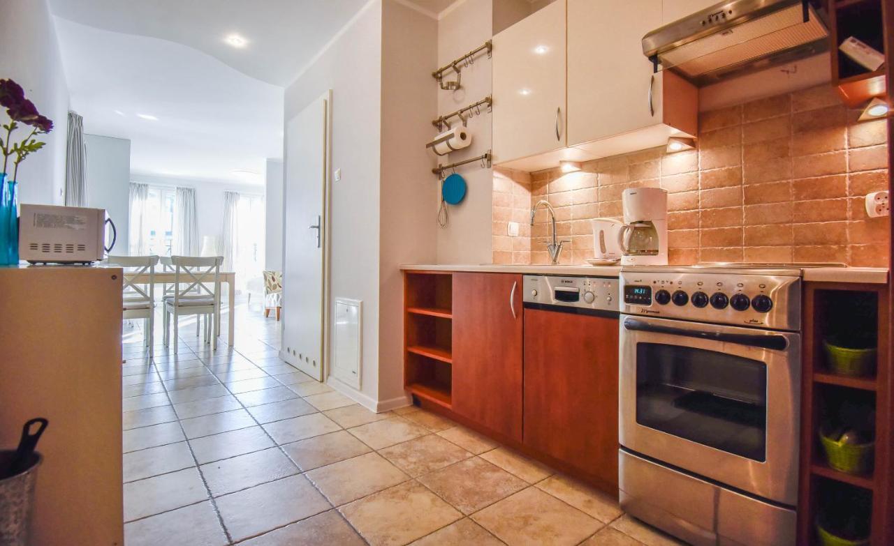 Apartamenty Promenada Z Tarasem I Parkingiem - Apartamenty Na Wyspie Świnoujście Exteriör bild