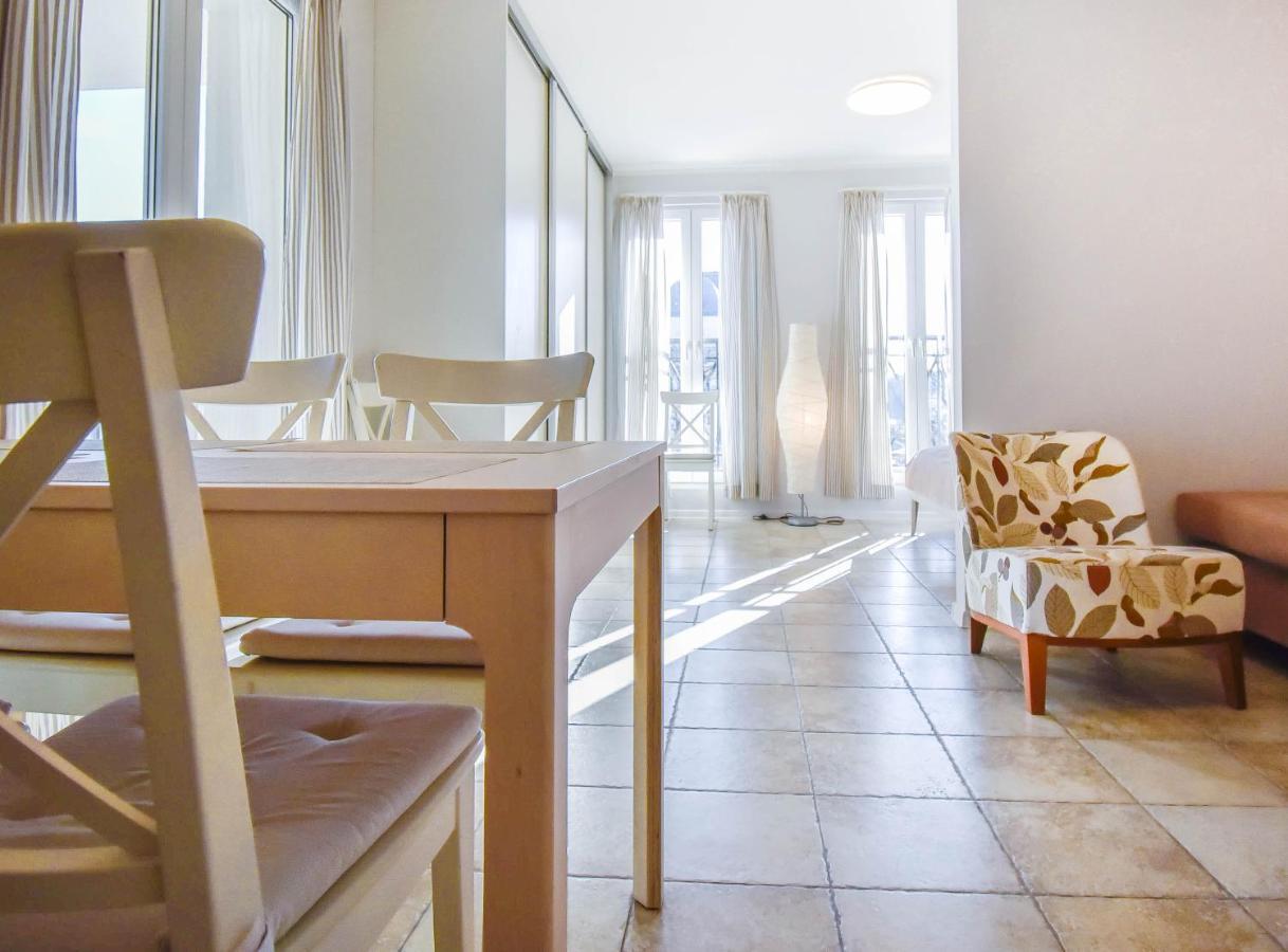 Apartamenty Promenada Z Tarasem I Parkingiem - Apartamenty Na Wyspie Świnoujście Exteriör bild