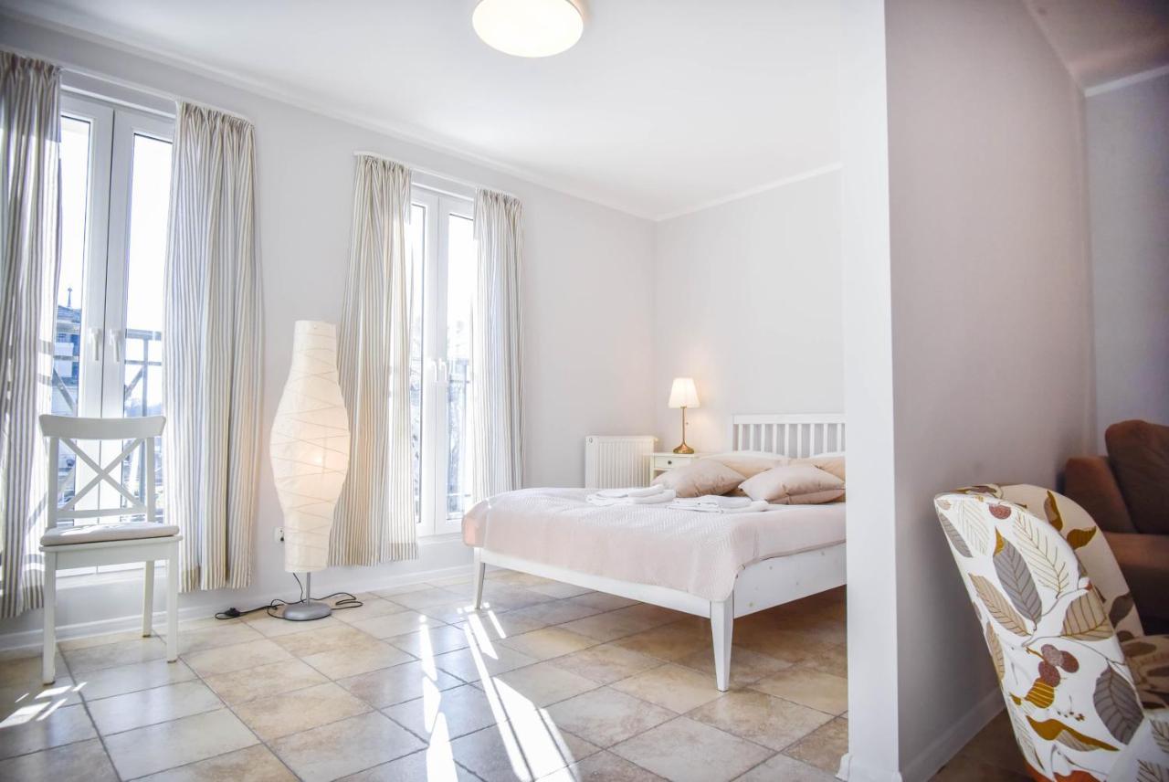 Apartamenty Promenada Z Tarasem I Parkingiem - Apartamenty Na Wyspie Świnoujście Exteriör bild
