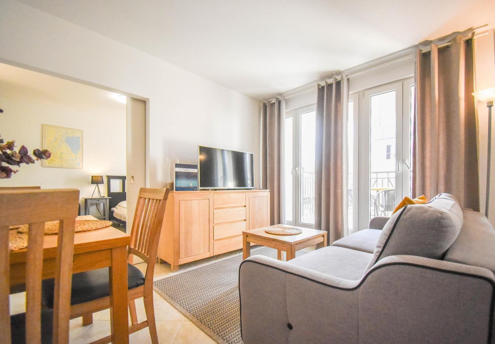 Apartamenty Promenada Z Tarasem I Parkingiem - Apartamenty Na Wyspie Świnoujście Exteriör bild