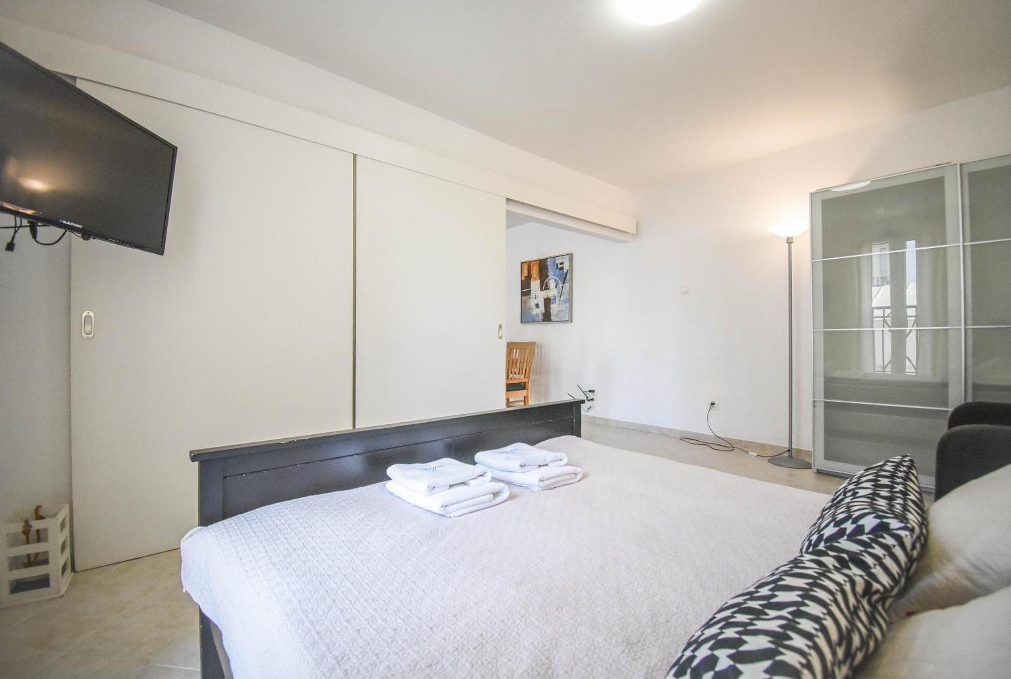 Apartamenty Promenada Z Tarasem I Parkingiem - Apartamenty Na Wyspie Świnoujście Exteriör bild