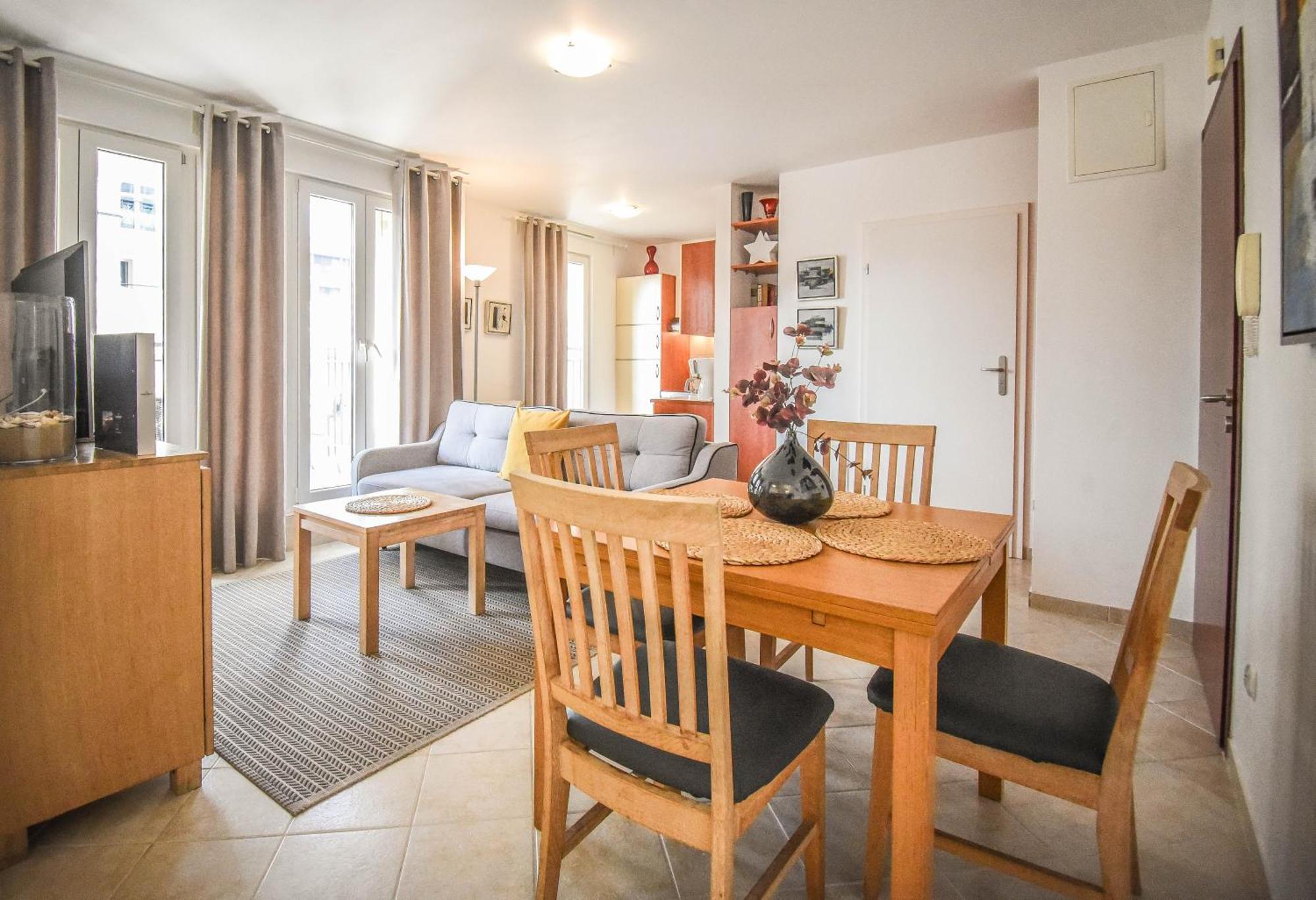 Apartamenty Promenada Z Tarasem I Parkingiem - Apartamenty Na Wyspie Świnoujście Exteriör bild