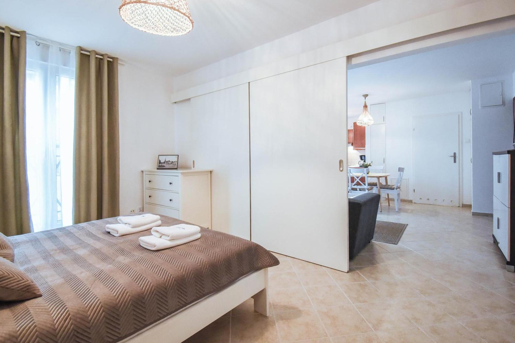 Apartamenty Promenada Z Tarasem I Parkingiem - Apartamenty Na Wyspie Świnoujście Exteriör bild