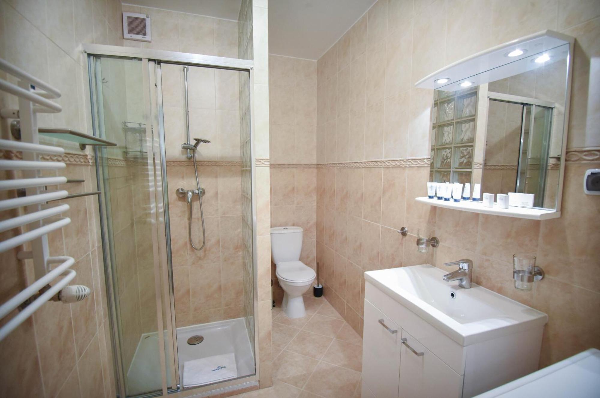 Apartamenty Promenada Z Tarasem I Parkingiem - Apartamenty Na Wyspie Świnoujście Exteriör bild