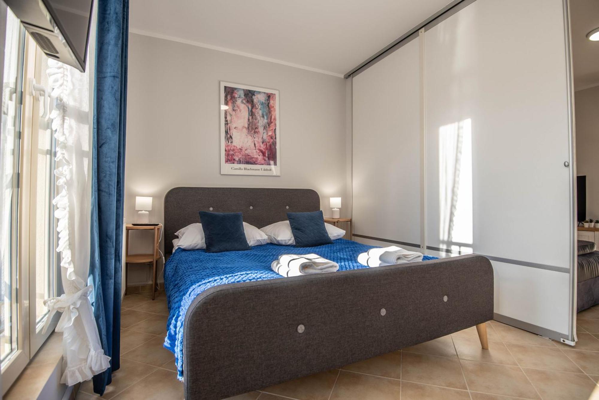 Apartamenty Promenada Z Tarasem I Parkingiem - Apartamenty Na Wyspie Świnoujście Exteriör bild