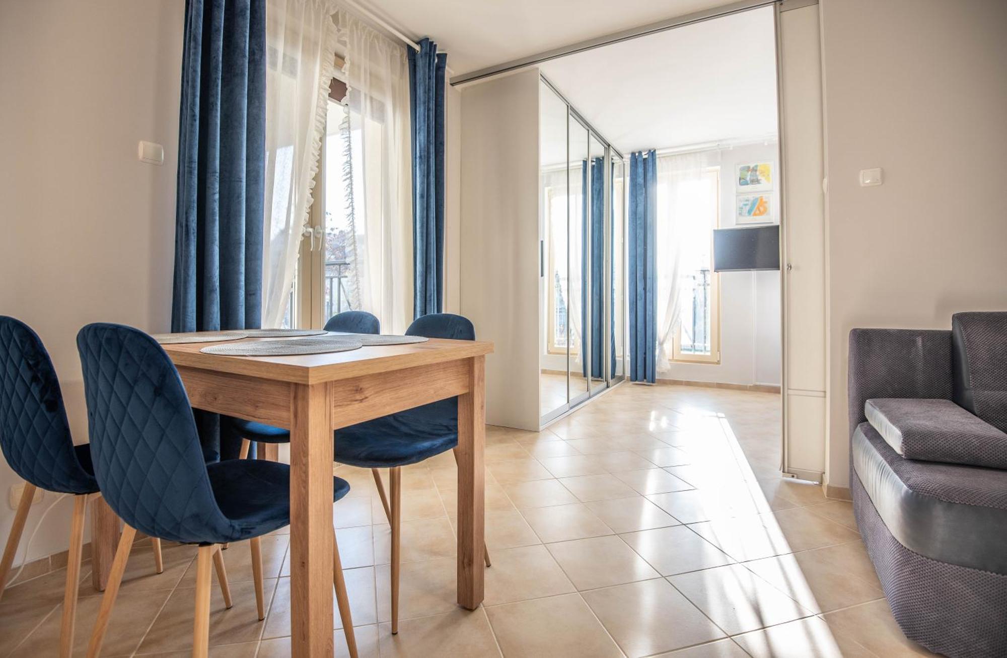 Apartamenty Promenada Z Tarasem I Parkingiem - Apartamenty Na Wyspie Świnoujście Exteriör bild